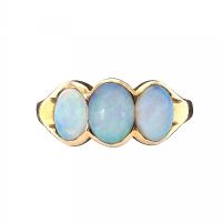 14CT GOLD THREE STONE OPAL RING at Ross's Online Art Auctions