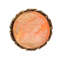 9CT GOLD CAMEO BROOCH at Ross's Online Art Auctions