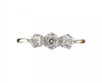 9CT GOLD THREE STONE DIAMOND RING at Ross's Online Art Auctions