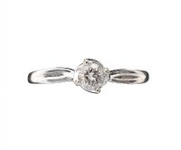 9CT WHITE GOLD DIAMOND SOLITAIRE RING at Ross's Online Art Auctions