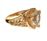 GOLD TONE WHITE STONE RING at Ross's Online Art Auctions