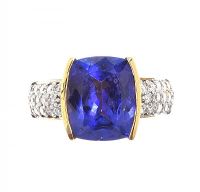 18CT GOLD PURPLE STONE AND DIAMOND RING at Ross's Online Art Auctions