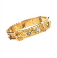 ANTIQUE MID-CARAT GOLD DIAMOND BUCKLE RING at Ross's Online Art Auctions