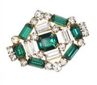 COSTUME BROOCH at Ross's Online Art Auctions