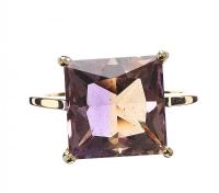9CT GOLD RING SET WITH AMETRINE at Ross's Online Art Auctions
