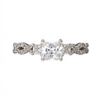 STERLING SILVER RING SET WITH CUBIC ZIRCONIA at Ross's Online Art Auctions