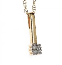 9CT GOLD DIAMOND PENDANT AND CHAIN at Ross's Online Art Auctions