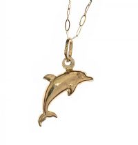 9CT GOLD DOLPHIN PENDANT AND CHAIN at Ross's Online Art Auctions