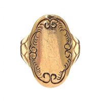 9CT GOLD ENGRAVED RING at Ross's Online Art Auctions
