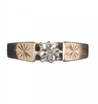 9CT GOLD AND DIAMOND SOLITAIRE RING at Ross's Online Art Auctions