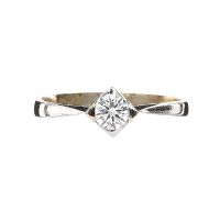 WHTIE GOLD DIAMOND RING at Ross's Online Art Auctions