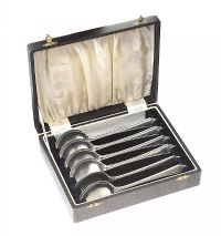 BOXED SET OF SIX EPNS LARGE SPOONS at Ross's Online Art Auctions