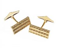 HEAVY 18CT GOLD CUFFLINKS at Ross's Online Art Auctions