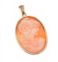9CT GOLD MOUNTED CAMEO PENDANT at Ross's Online Art Auctions