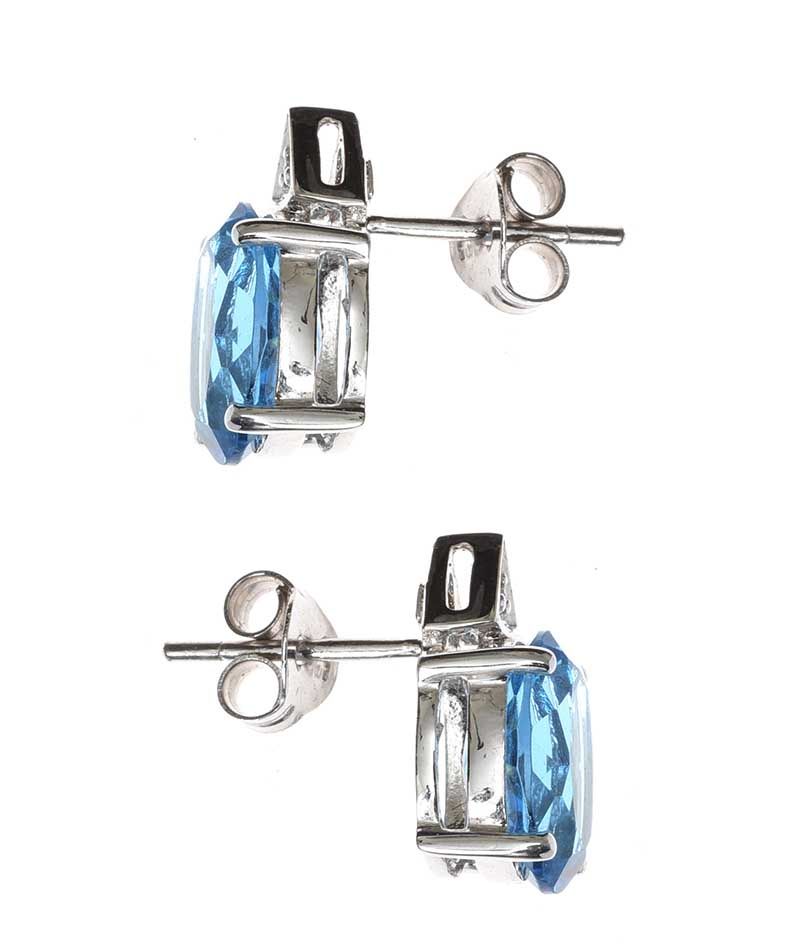 9CT WHITE GOLD TOPAZ AND DIAMOND EARRINGS at Ross's Online Art Auctions