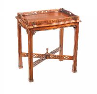 CHIPPENDALE STYLE MAHOGANY LAMP TABLE at Ross's Online Art Auctions