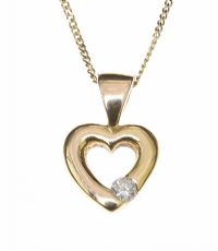 9CT GOLD DIAMOND HEART PENDANT AND CHAIN at Ross's Online Art Auctions