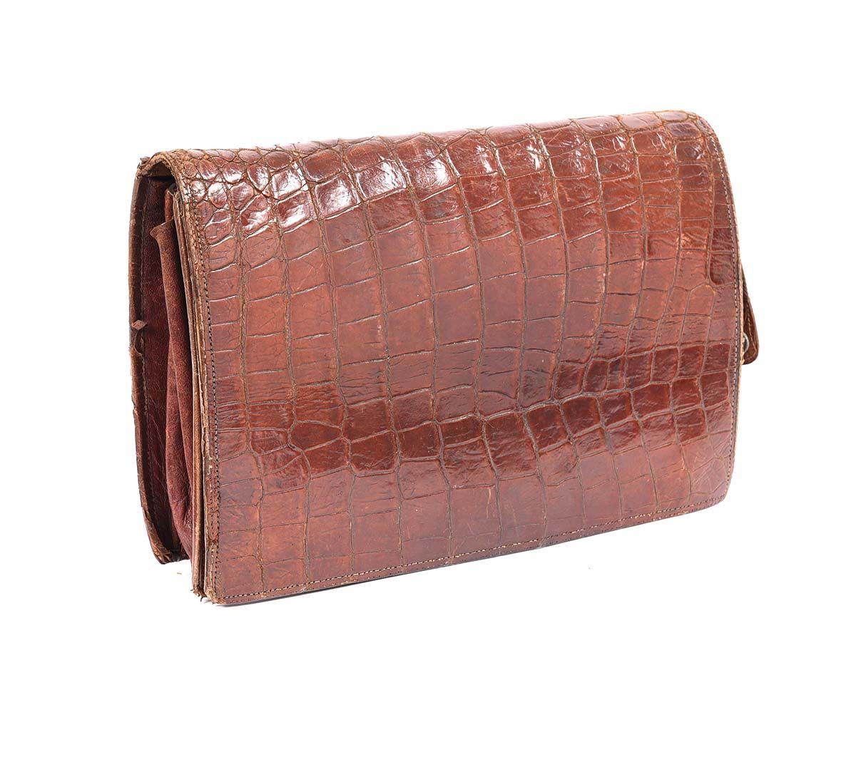 VINTAGE TAN LEATHER CLUTCH BAG at Ross's Online Art Auctions