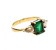 9CT GOLD EMERALD DRESS RING at Ross's Online Art Auctions