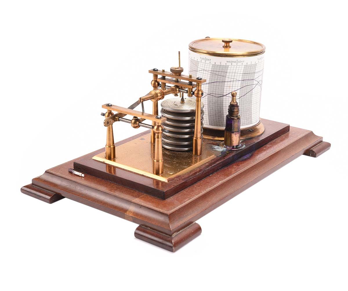 EARLY TWENTIETH CENTURY BAROGRAPH at Ross's Online Art Auctions