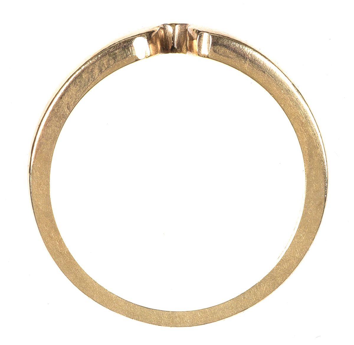18CT GOLD FITTED BAND at Ross's Online Art Auctions