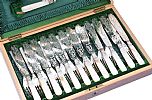 CASED SET OF FISH KNIVES & FORKS at Ross's Online Art Auctions