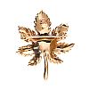 10CT GOLD LEAF BROOCH at Ross's Online Art Auctions