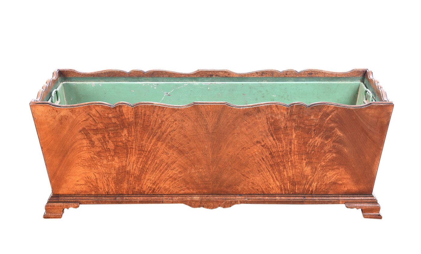 REGENCY FEATHERED WALNUT PLANTER at Ross's Online Art Auctions